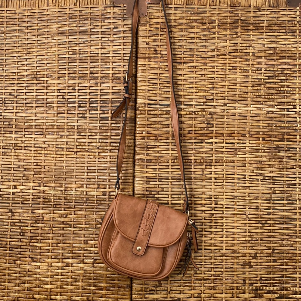 Tan faux leather satchel